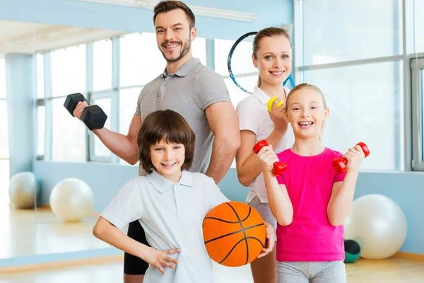 5 sports à pratiquer en famille toute l'année